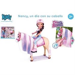 NANCY UN DIA CON SU CABALLO