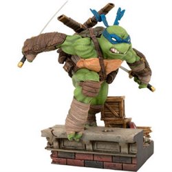 FIGURA LEONARDO TORTUGAS NINJA 28CM