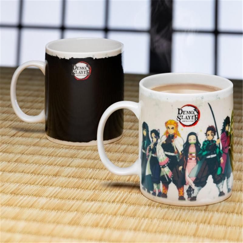 TAZA TÉRMICA DE LOS PERSONAJES DE DEMON SLAYER PALADONE PP9931DE