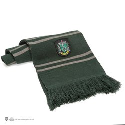 BUFANDA HARRY POTTER ESCUDO SLYTHERIN CINEREPLICAS CR1002