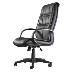 SILLON MODELO SALINAS RESPALDO ALTO NEGRO PIQUERAS Y CRESPO 264SPNE