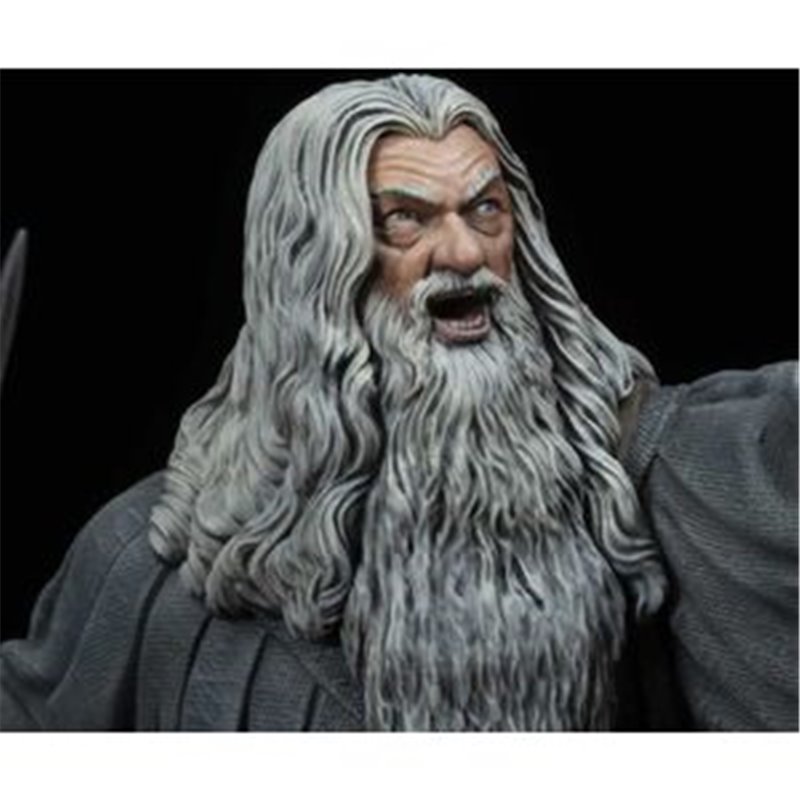 FIGURA GANDALF EN MORIA EL SEÑOR DE LOS ANILLOS 18CM