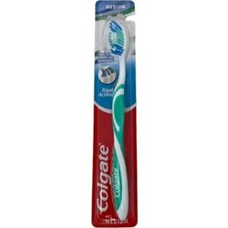 COLGATE TRIPLE ACTION ES UN CEPILLO DE DUREZA MEDIA