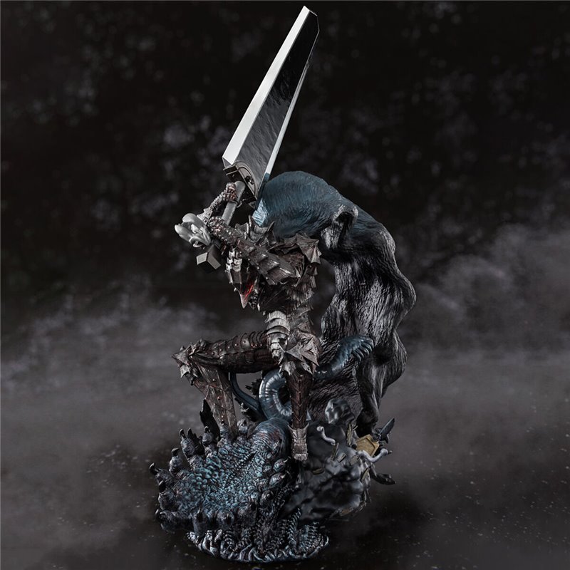 Figura Figuarts Zero Guts Berserker Armor Touche Metallique Berserk 35cm
